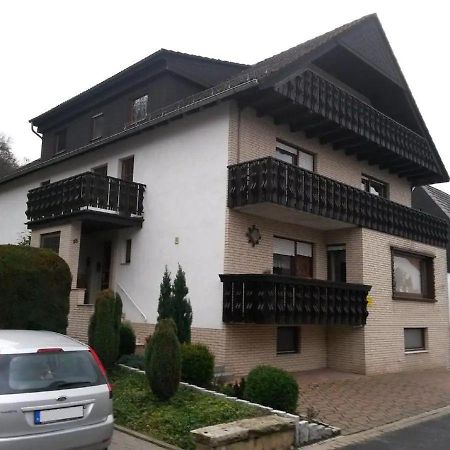 Ferienwohnung Am Waldrand バート・ドリーブルク エクステリア 写真